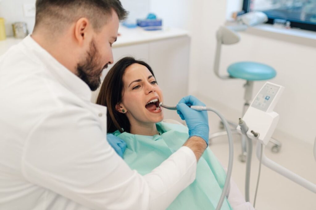 Dental Cleanings in Rockville Centre (3)